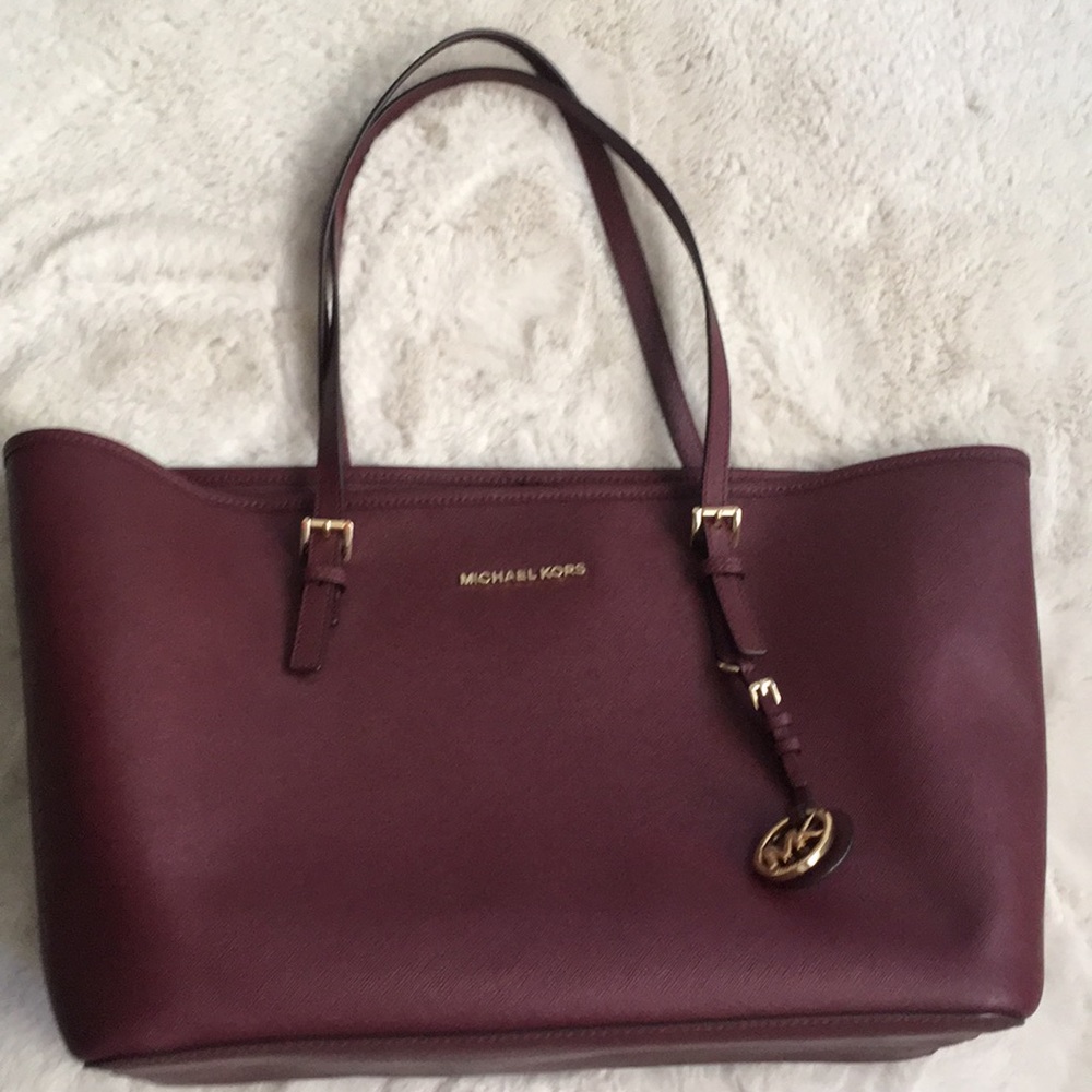 Michael Kors voyager tote